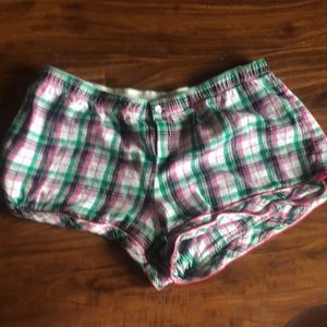 Victoria secret sleeper short plaid M